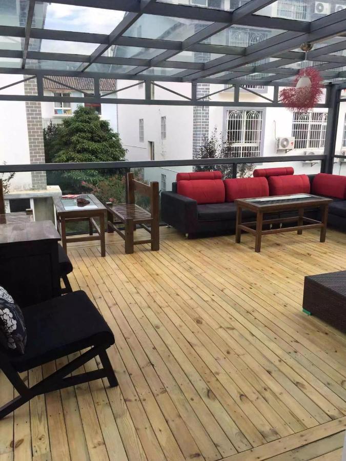 Mama Naxi Guesthouse ليجيانغ المظهر الخارجي الصورة