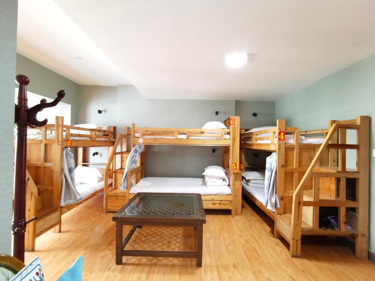 Mama Naxi Guesthouse ليجيانغ المظهر الخارجي الصورة