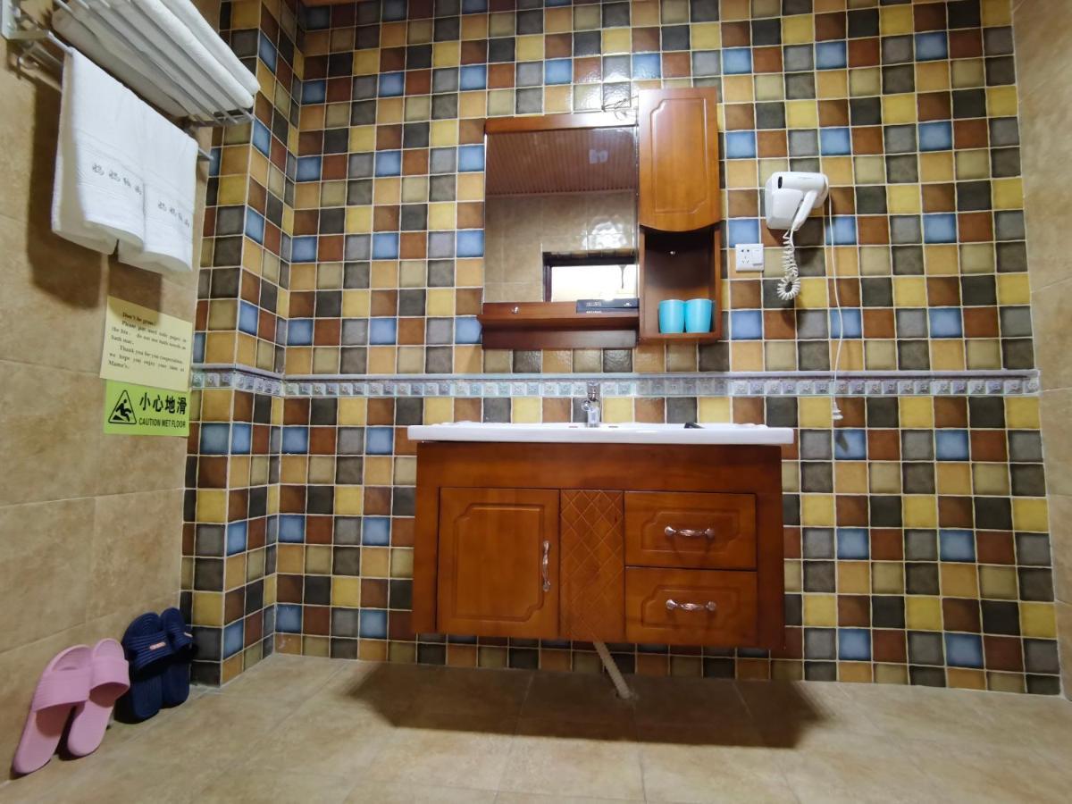 Mama Naxi Guesthouse ليجيانغ المظهر الخارجي الصورة