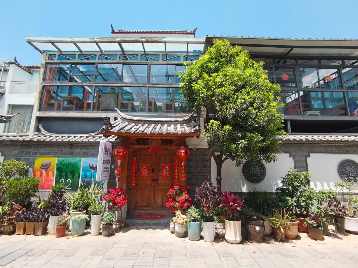 Mama Naxi Guesthouse ليجيانغ المظهر الخارجي الصورة