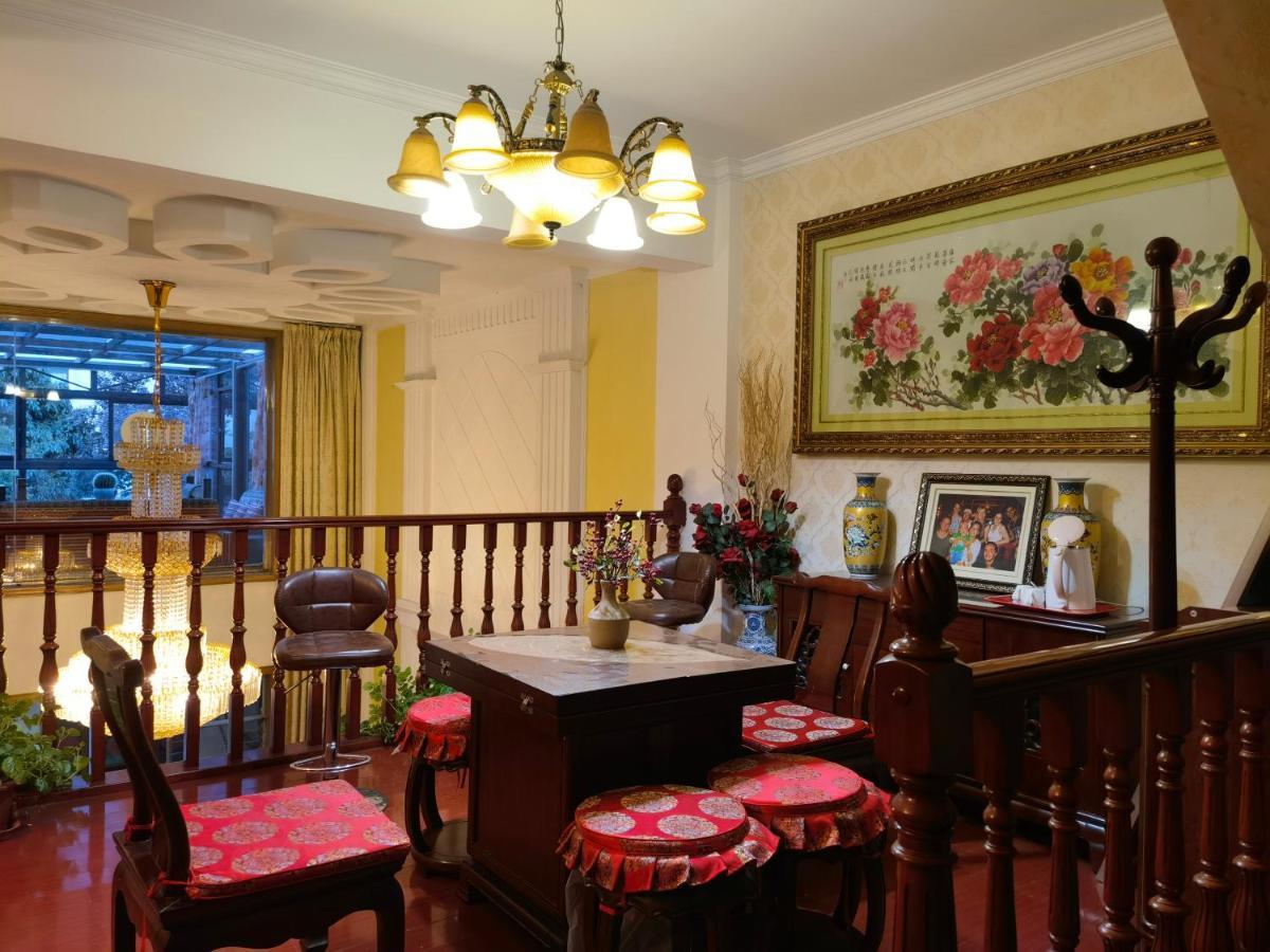 Mama Naxi Guesthouse ليجيانغ المظهر الخارجي الصورة